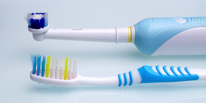 manual vs electric toothbrush